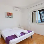 By The Sea Brela, Makarska - 2718 Apartman *
